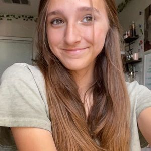 Meet your Posher, Madison